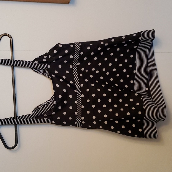 Blouse/Cami/Tank - Picture 2 of 4